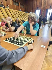 1.kolo: T.Bartelt - A.Zvalova 1/2:1/2