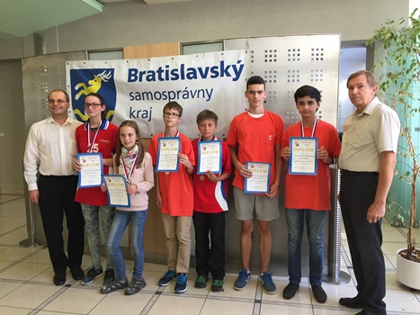 Najlepší hráči na jednotlivých šachovniciach - opäť s našou dvojnásobnou účasťou 035