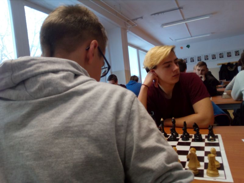 7.kolo: M.Starovič - I.Lintner 0:1 Igor si postup naopak v závere vybojoval 183