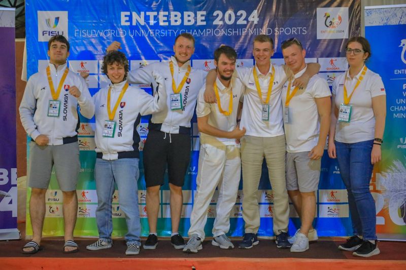 Slovenská výprava na Univerzitných MS v Ugande, vrátane našej Emky (zdroj: FB konto organizátora) 469